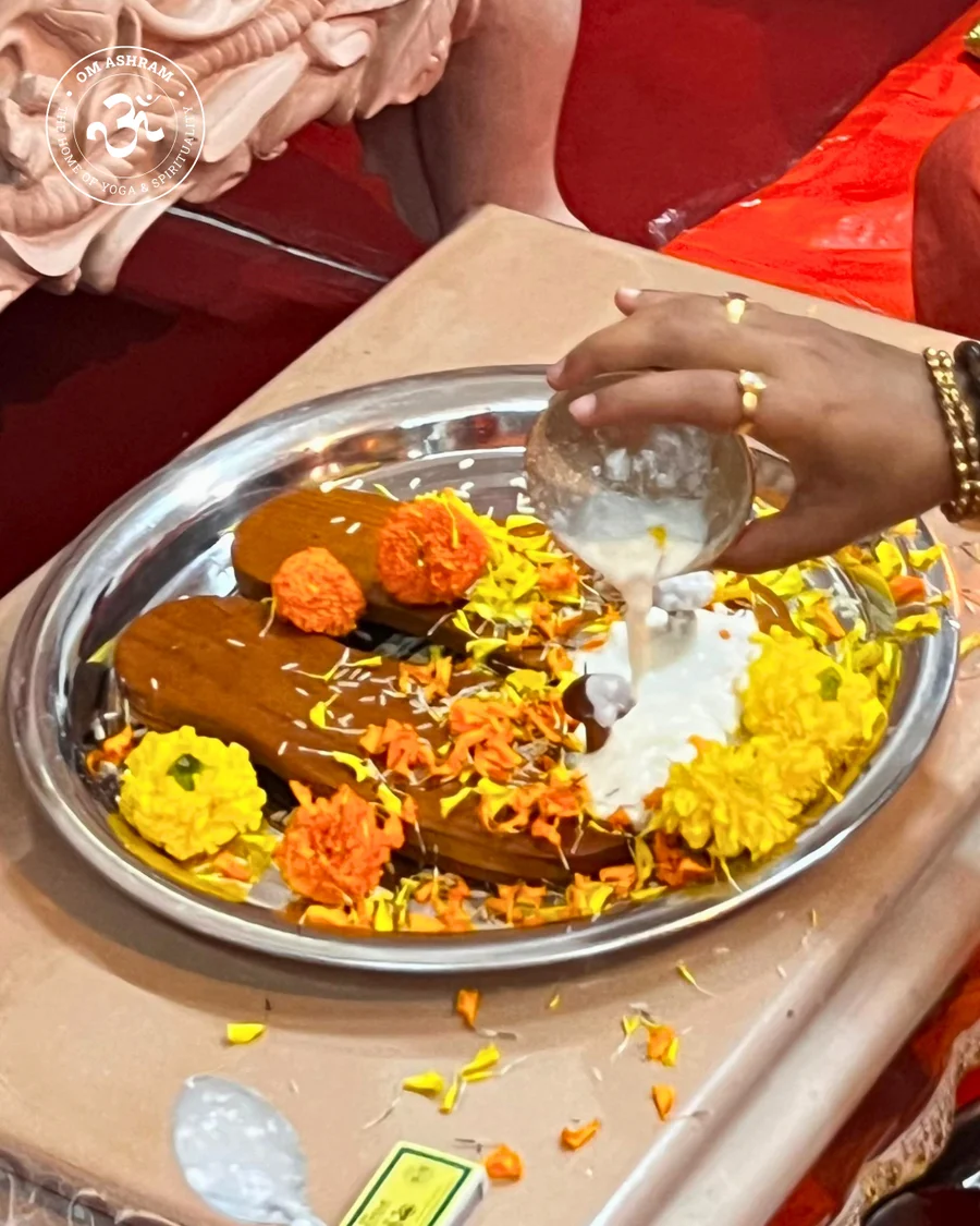 Ritual worship of the holy Padukas of Satguru Hindu Dharma Samrat Paramahansa Shree Swami Madhavananda Ji Maharaj.