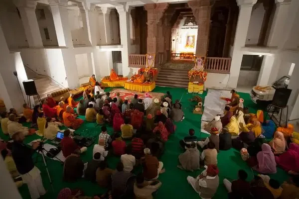 50th-anniversary-of-mahaprabhuji-s-mahasamadhi bodyImage