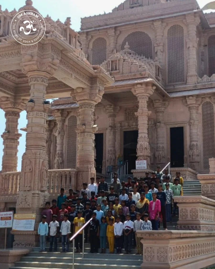 a-blessing-of-joy-children-light-up-om-ashram bodyImage