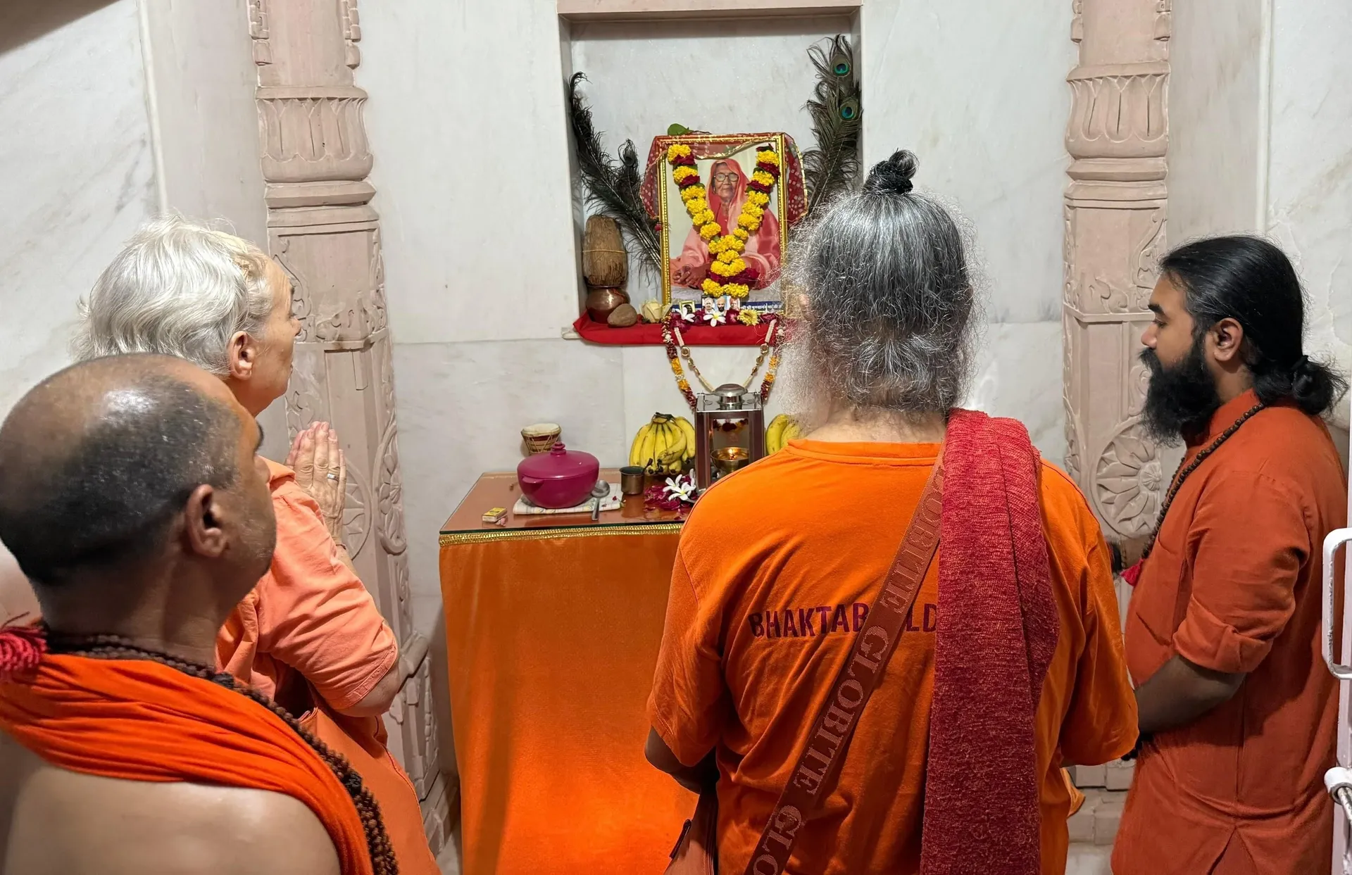 a-celebration-of-divine-love-remembering-shree-mataji-s-mahasamadhi body