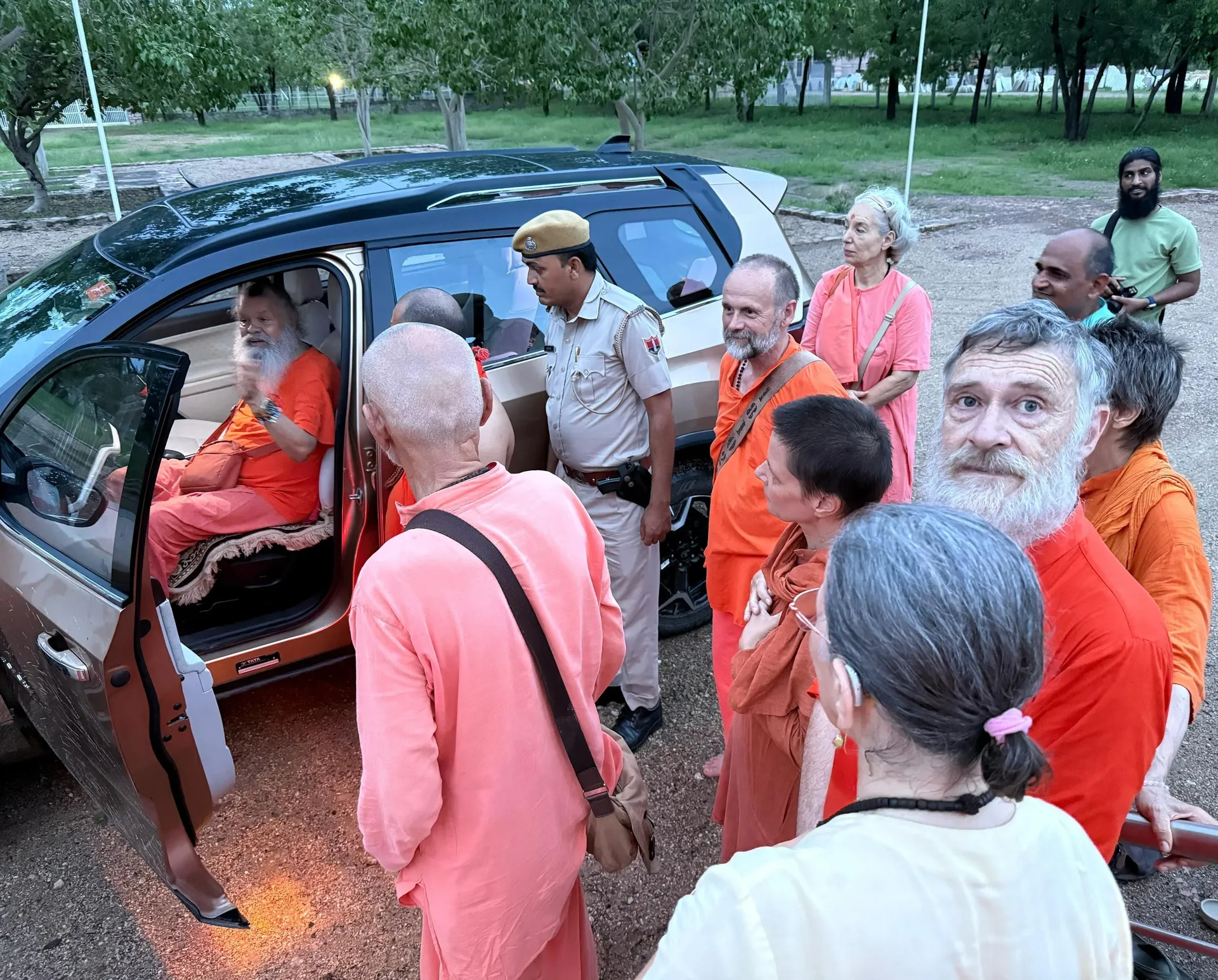 a-celebration-of-divine-love-remembering-shree-mataji-s-mahasamadhi body