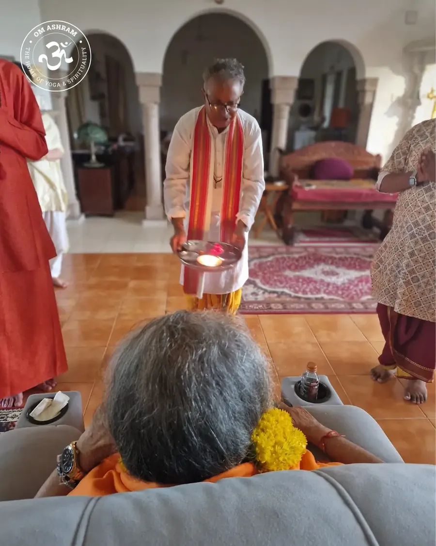 a-day-of-joy-celebrating-our-beloved-gurudev bodyImage