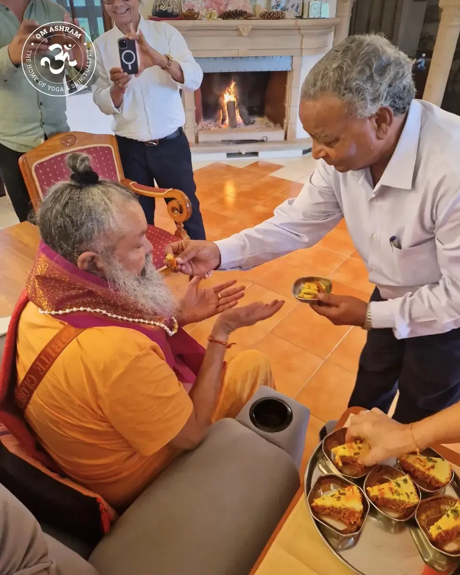 a-day-of-joy-celebrating-our-beloved-gurudev bodyImage