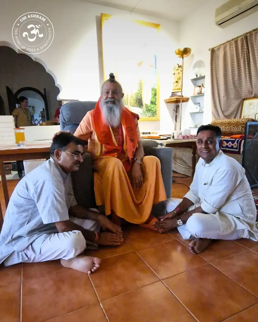 a-day-of-joy-celebrating-our-beloved-gurudev bodyImage