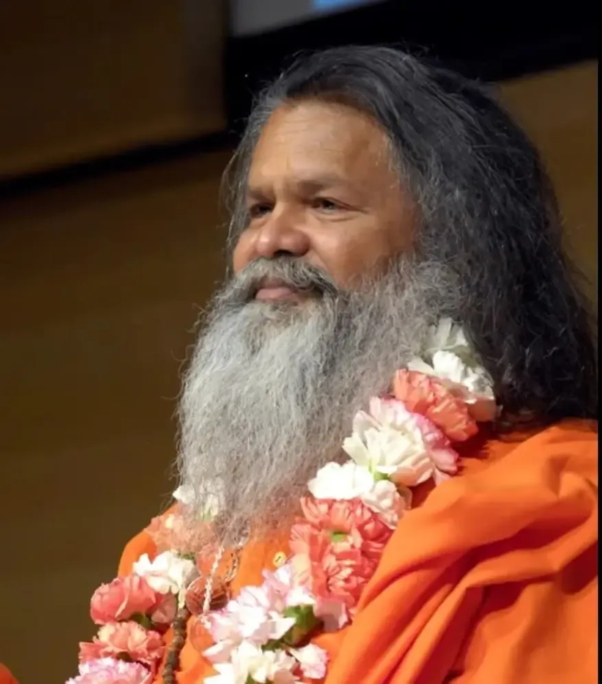 a-divine-evening-at-om-ashram-power-of-prayer bodyImage