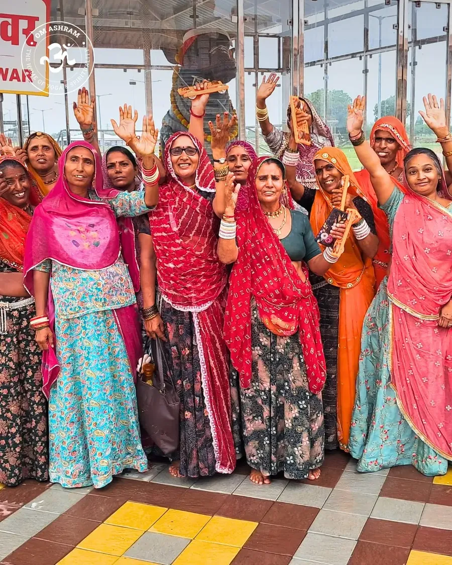 a-divine-turn-at-om-ashram bodyImage