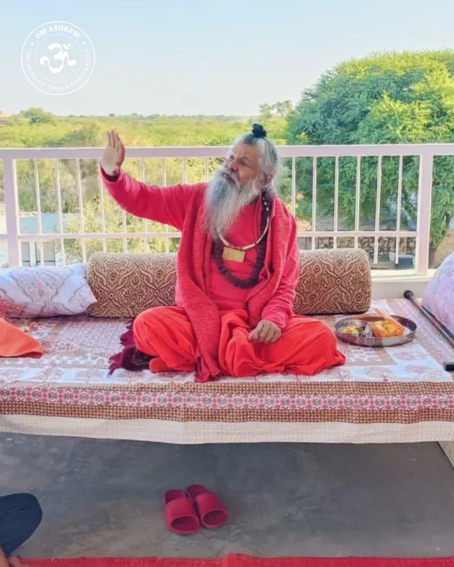 a-sacred-homecoming-gurudev-blesses-the-new-maheshwar-mahadev-mandir_body7