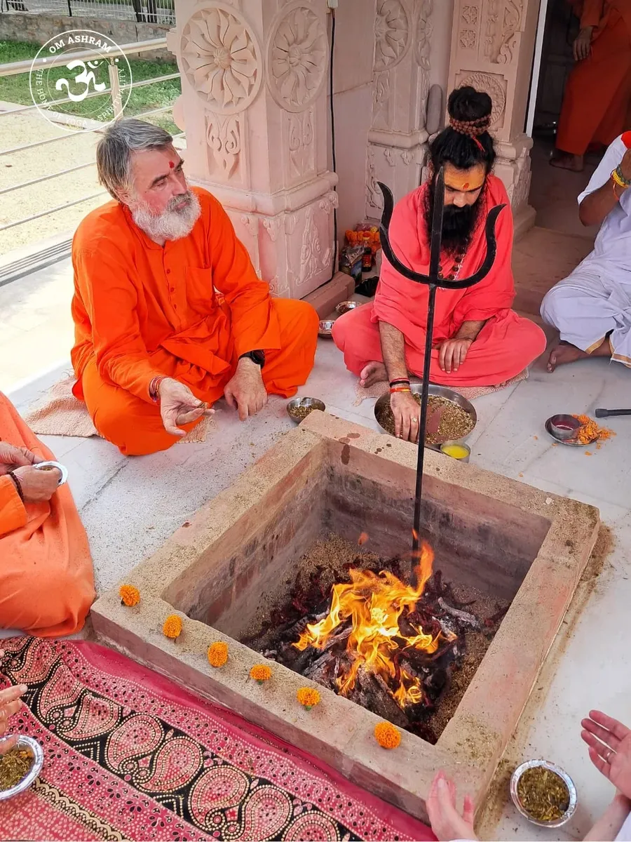 ashwin-navratri-celebration body