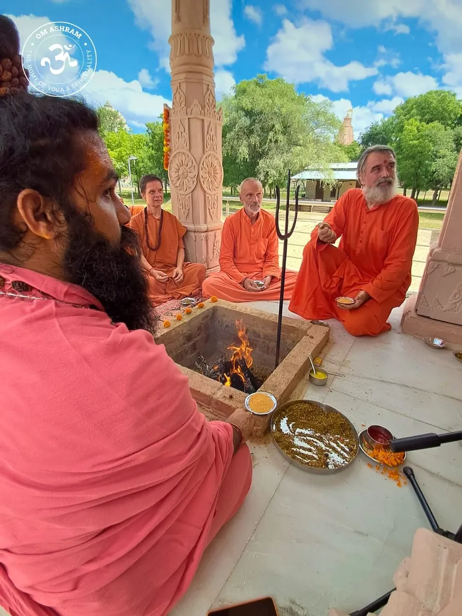 ashwin-navratri-celebration body