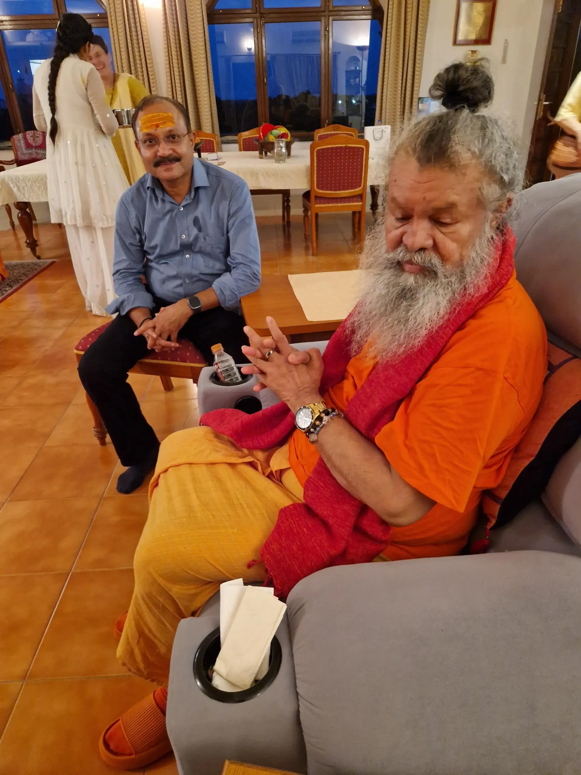 bsf-inspector-general-s-special-visit-to-om-ashram bodyImage