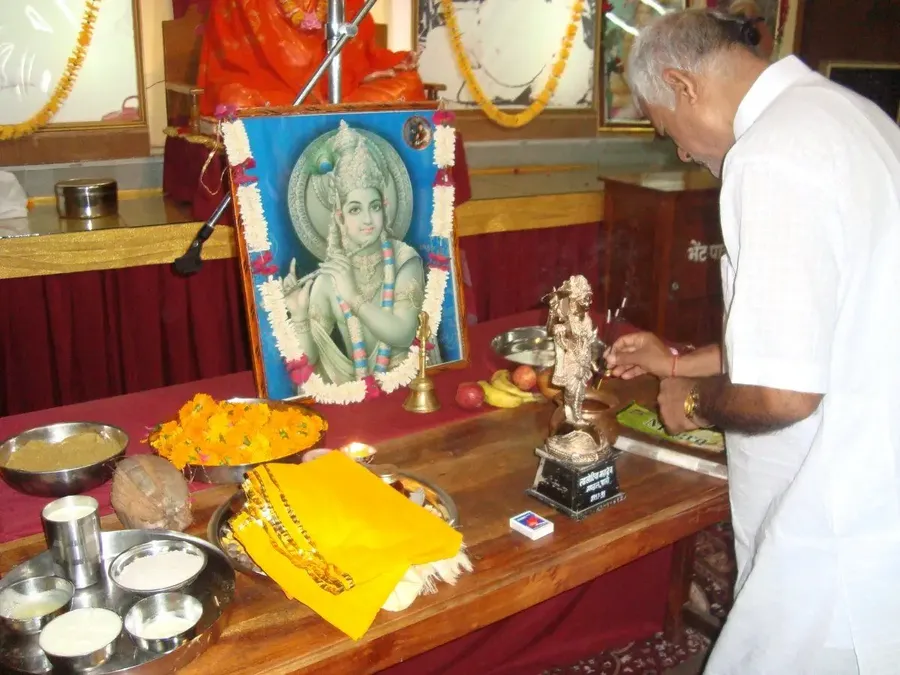 celebration-of-krishna-s-birthday bodyImage