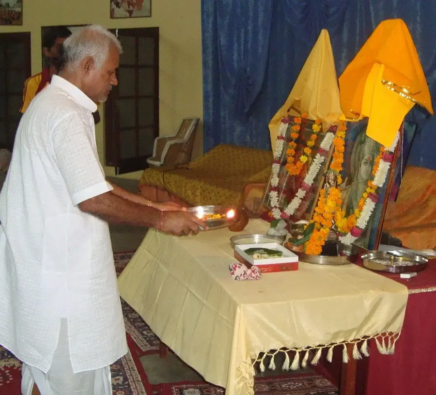 celebration-of-krishna-s-birthday bodyImage