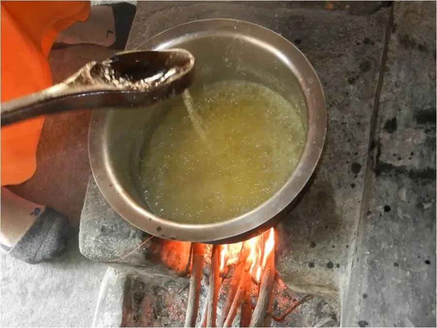 cow-ghee-from-ashram bodyImage