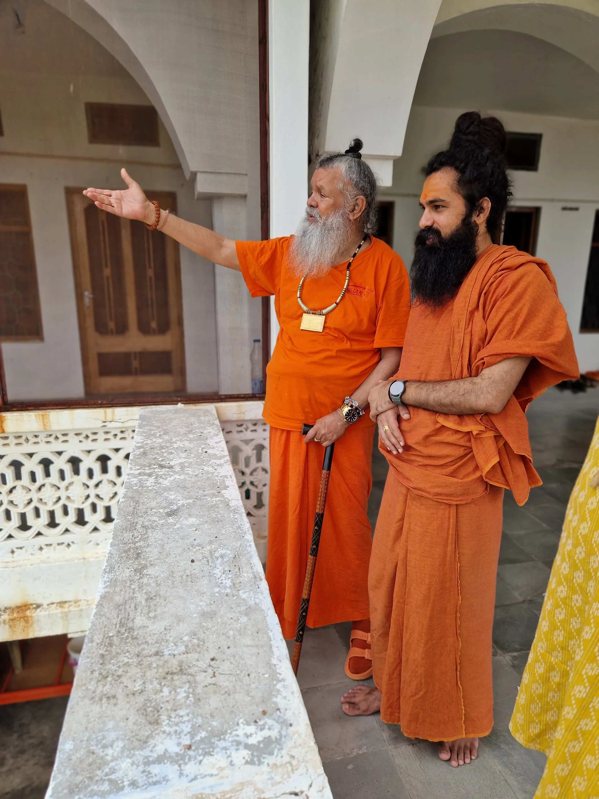 divine-darshan-at-om-ashram thumbnail