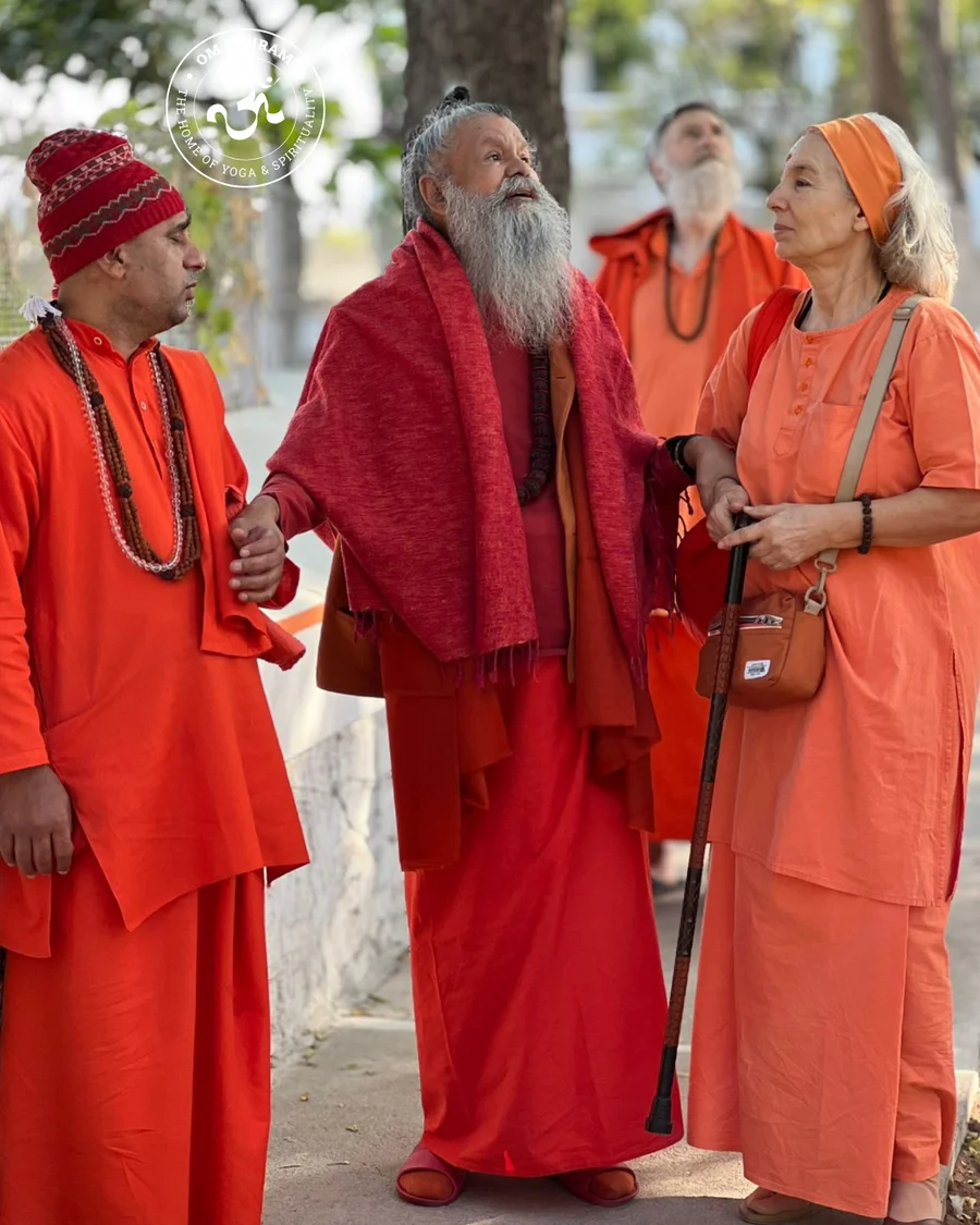 divine-light-christmas-wisdom-from-our-gurudev_body1