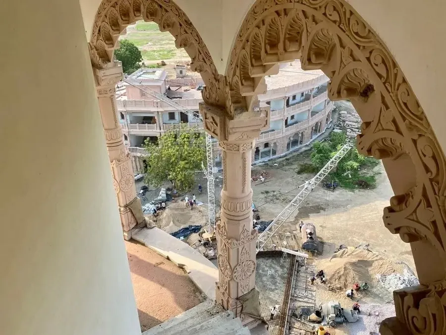 finalizing-the-chandra-part-of-om-ashram bodyImage