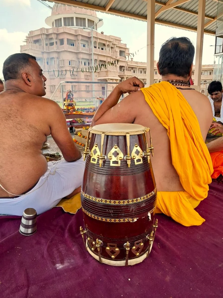 grand-finale-the-mahamrityunjaya-havan-at-om-ashram bodyImage