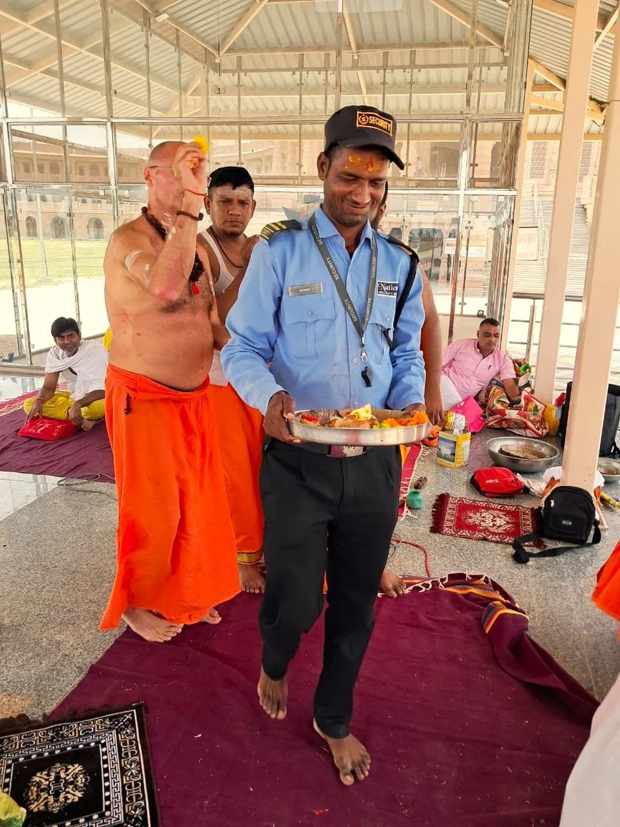 grand-finale-the-mahamrityunjaya-havan-at-om-ashram bodyImage