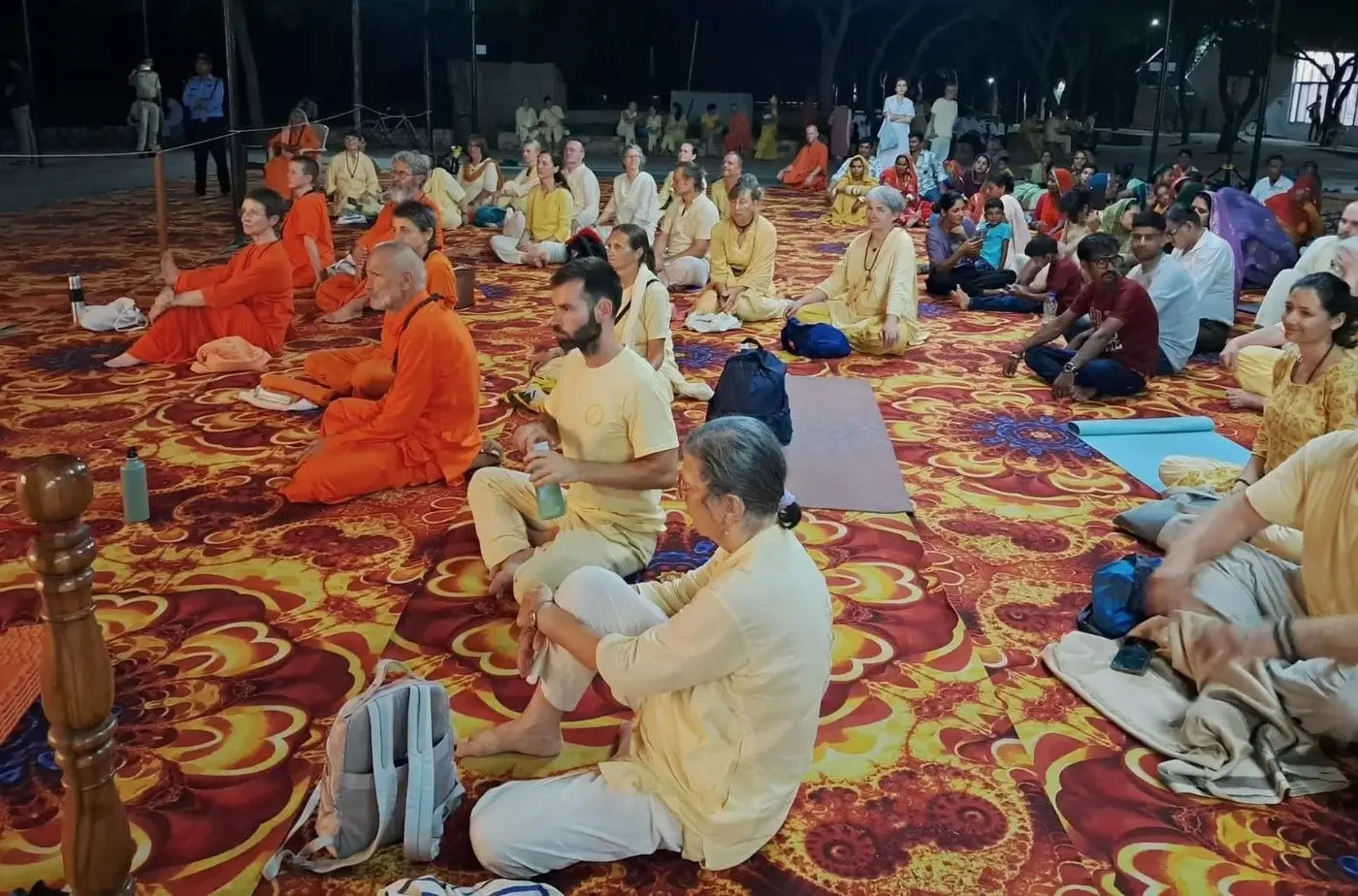 guru-purnima-a-night-of-satsang-and-renewal bodyImage