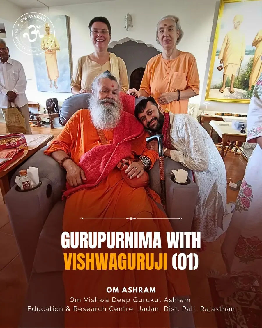 guru-purnima-darshan-for-10-000-devotees-at-om-ashram bodyImage