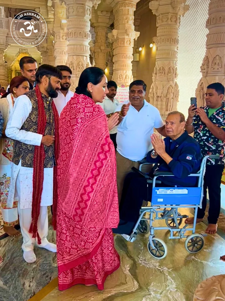 high-ranking-visit-rajasthan-s-deputy-chief-minister-at-om-ashram_body11