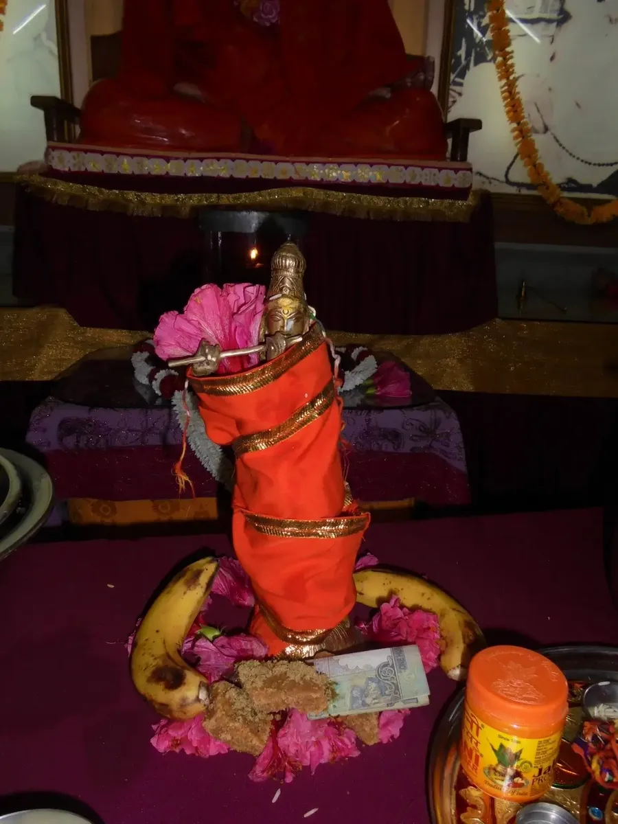 holy-guruji-s-birthday bodyImage