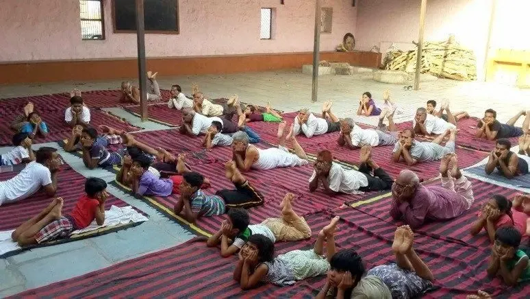 idy-at-omashram-jadan bodyImage