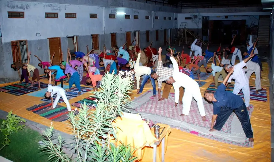 idy-at-omashram-jadan bodyImage