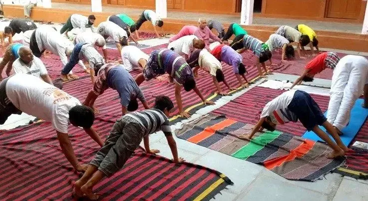 idy-at-omashram-jadan bodyImage