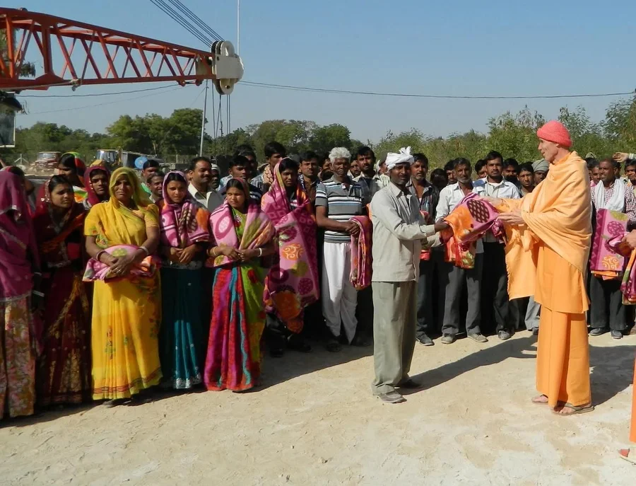 in-the-christmas-spirit mainImage