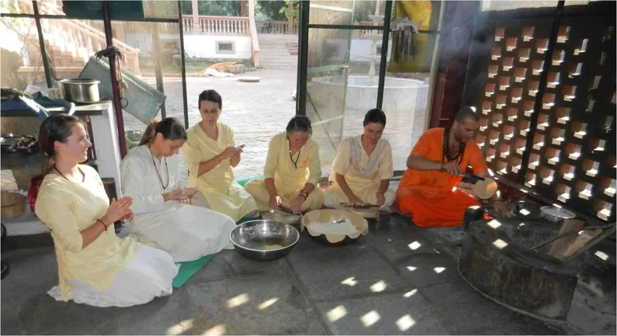 indian-wholewheat-flatbread-chapati mainImage