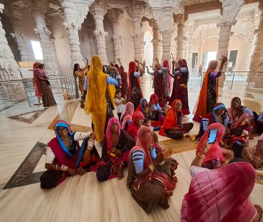 joyful-bhadrapada-amavasya-at-om-ashram bodyImage