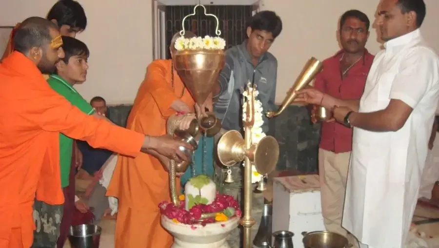 mahashivaratri-in-om-ashram-2015 bodyImage