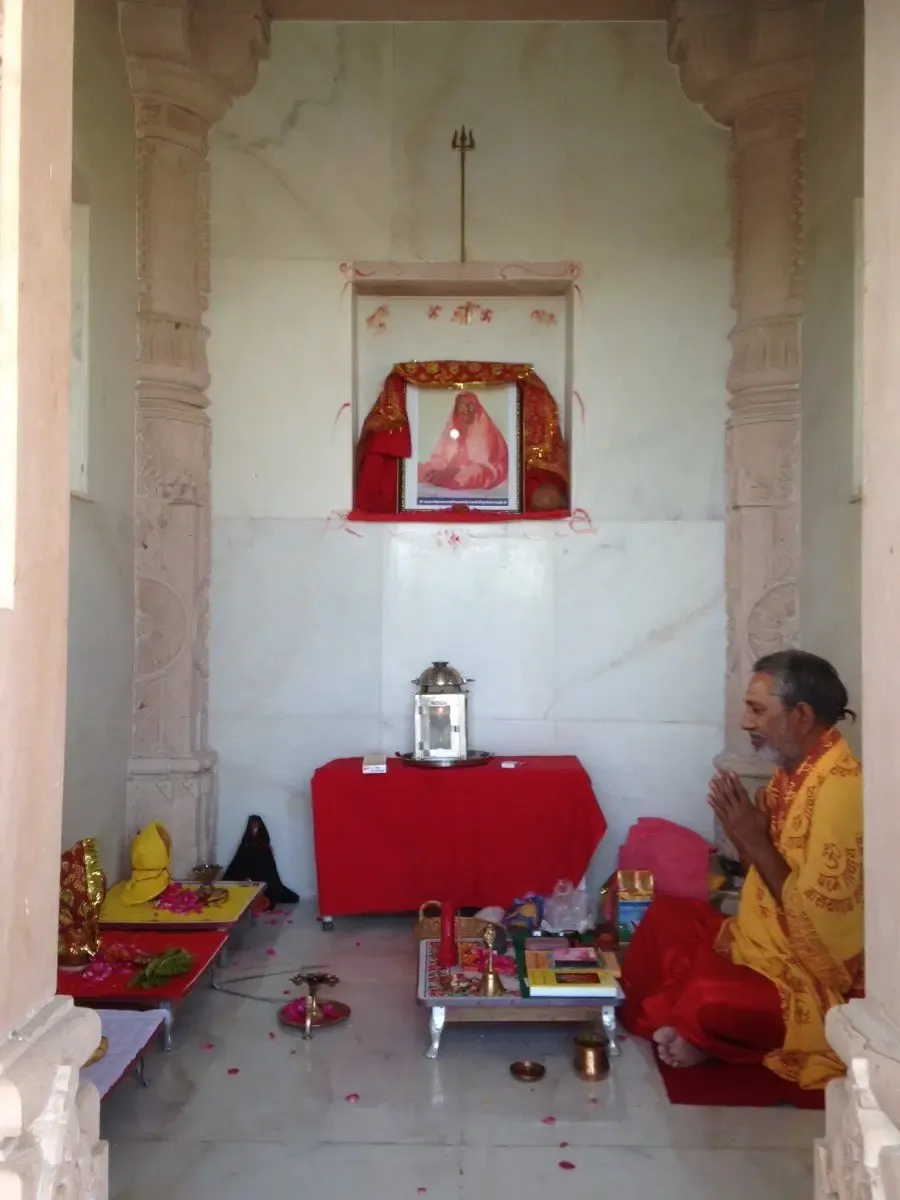 navratri-in-jadan-ashram bodyImage