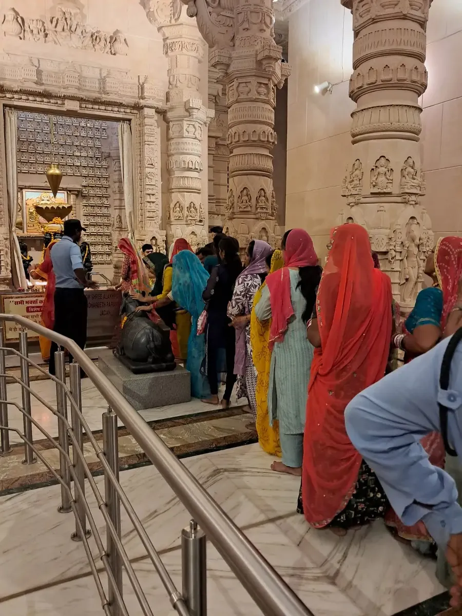 om-ashram-glows-in-devotion-a-joyful-celebration-of-nirjala-ekadashi mainImage