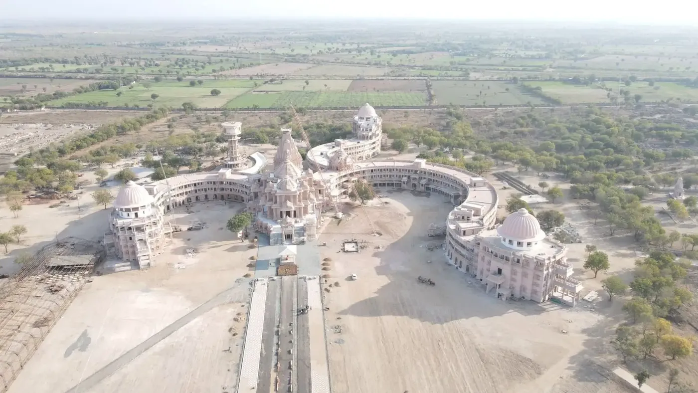 om-ashram-is-getting-ready bodyImage