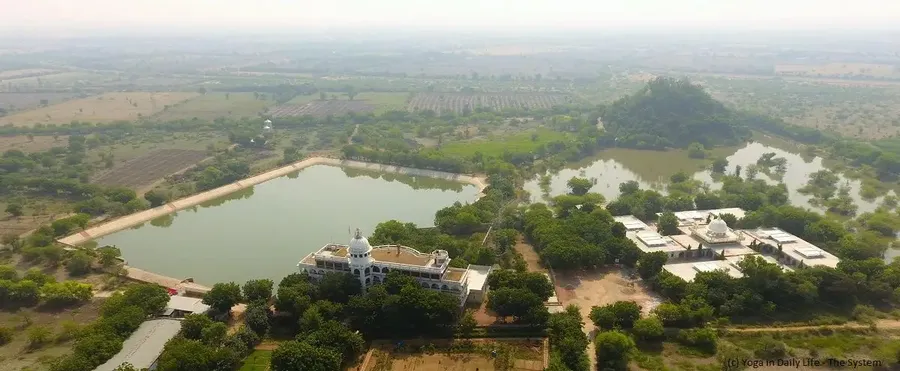 om-ashram-s-rainwater-harvesting-project-presented-at-ficci-water-conference-new-delhi bodyImage