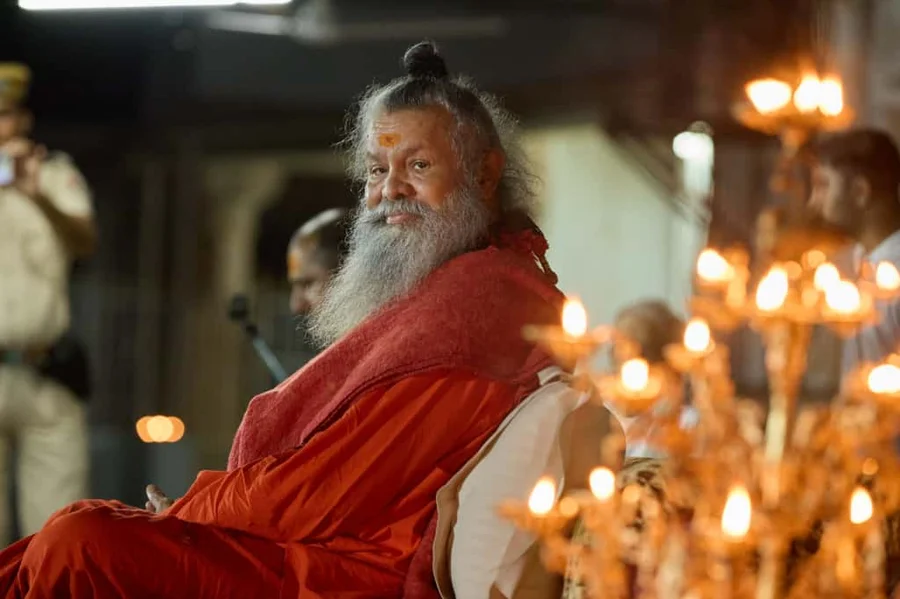 om-ashram-shines-bright-for-diwali thumbnail