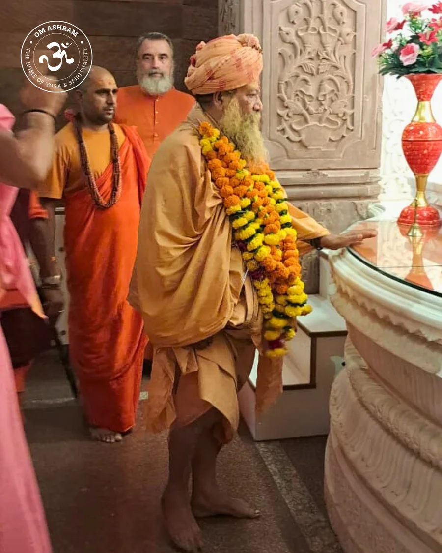 om-ashram-welcomes-distinguished-spiritual-leader bodyImage