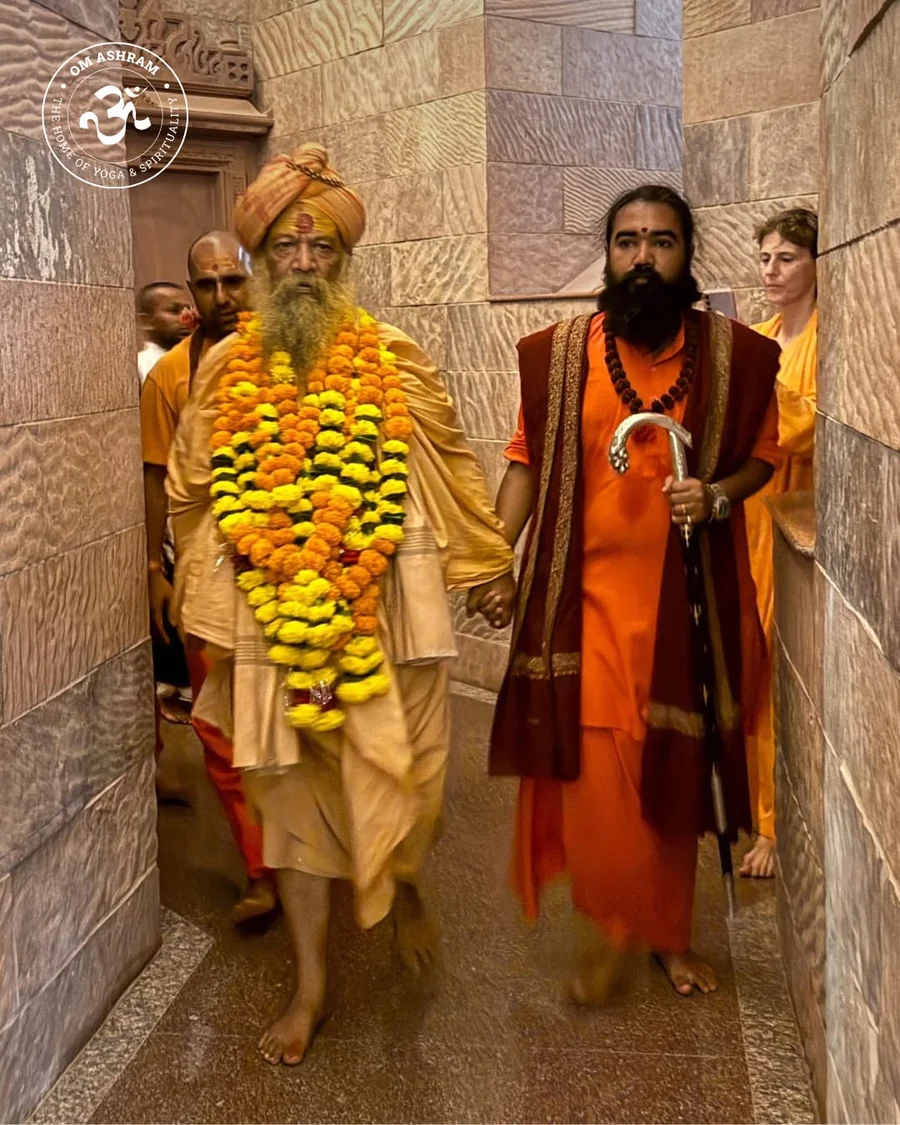 om-ashram-welcomes-distinguished-spiritual-leader bodyImage