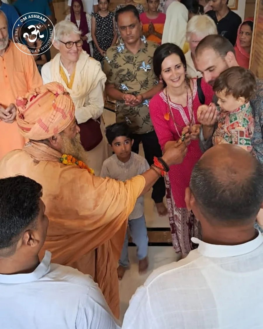 om-ashram-welcomes-distinguished-spiritual-leader bodyImage