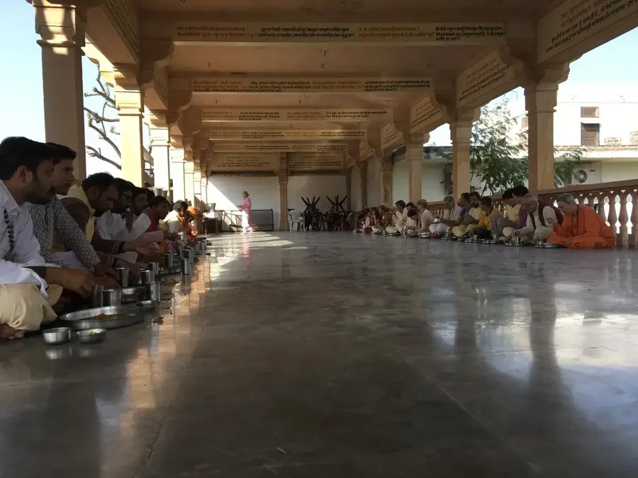 prayer-for-the-world-peace bodyImage