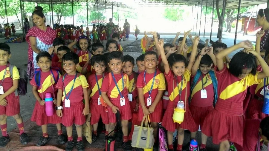 pupils-from-central-academy-pali-visit-om-ashram mainImage