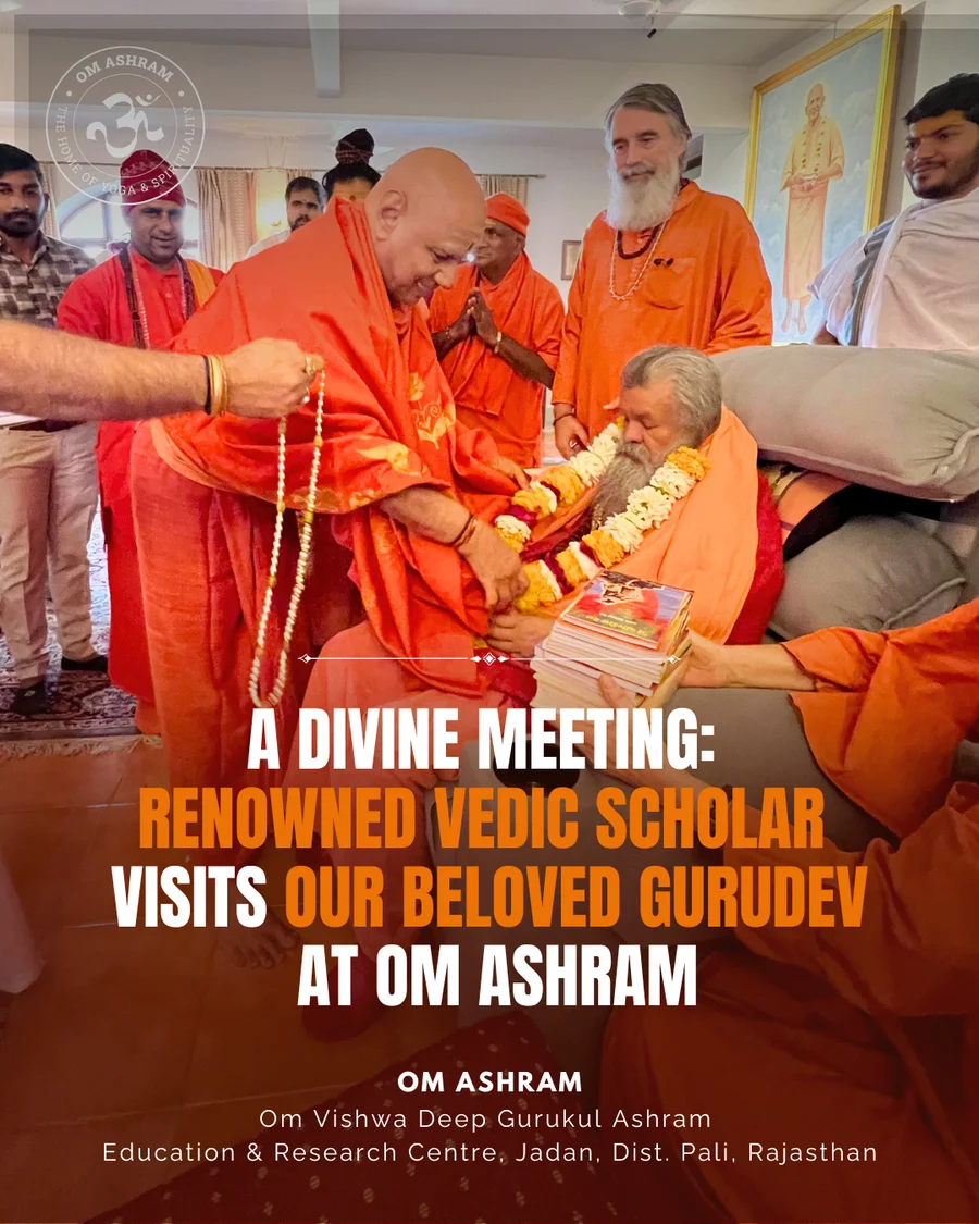 renowned-vedic-scholar-param-pujya-shree-govinddev-giri-ji-maharaj-visits-om-ashram_main