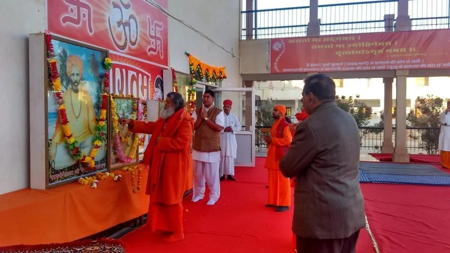 republic-day-with-vishwaguruji mainImage