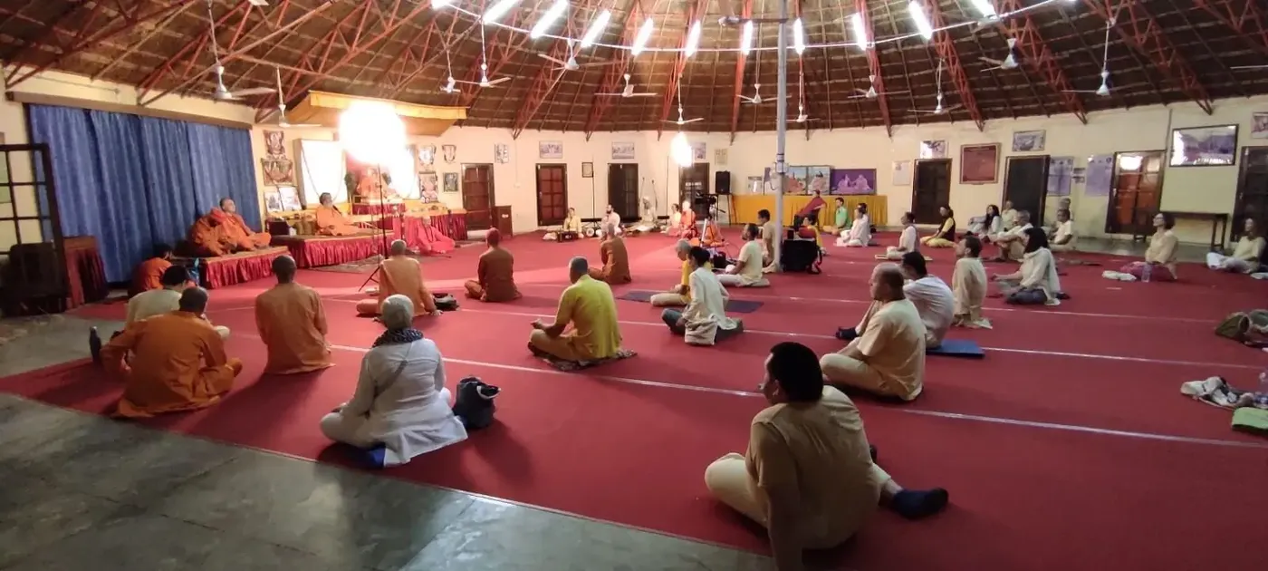 sannyas-diksha-in-om-ashram bodyImage