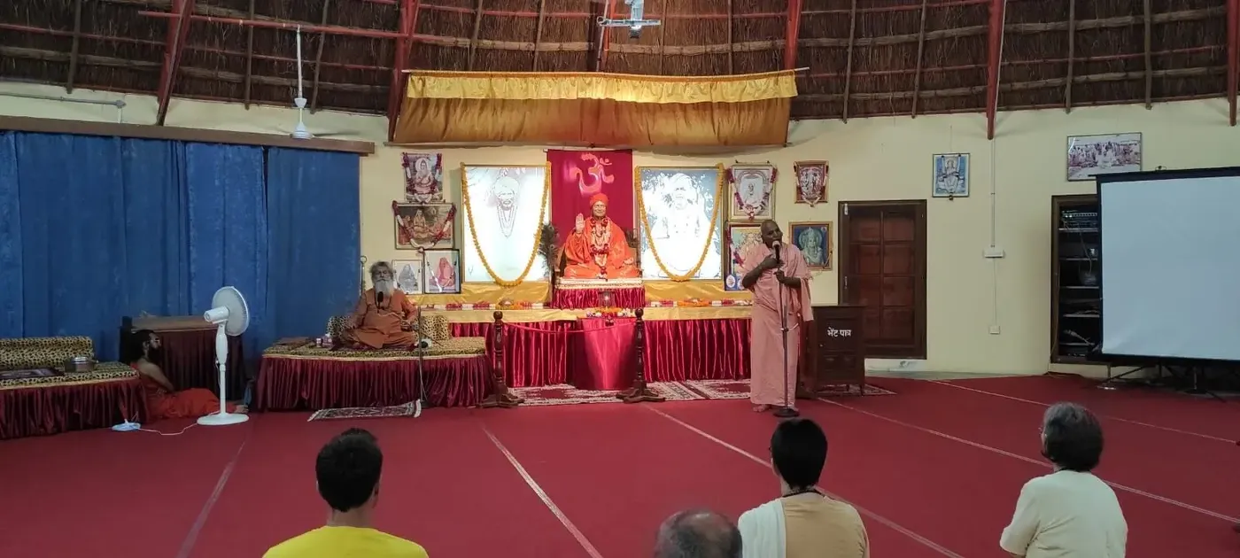 satsang-in-om-ashram-2 mainImage