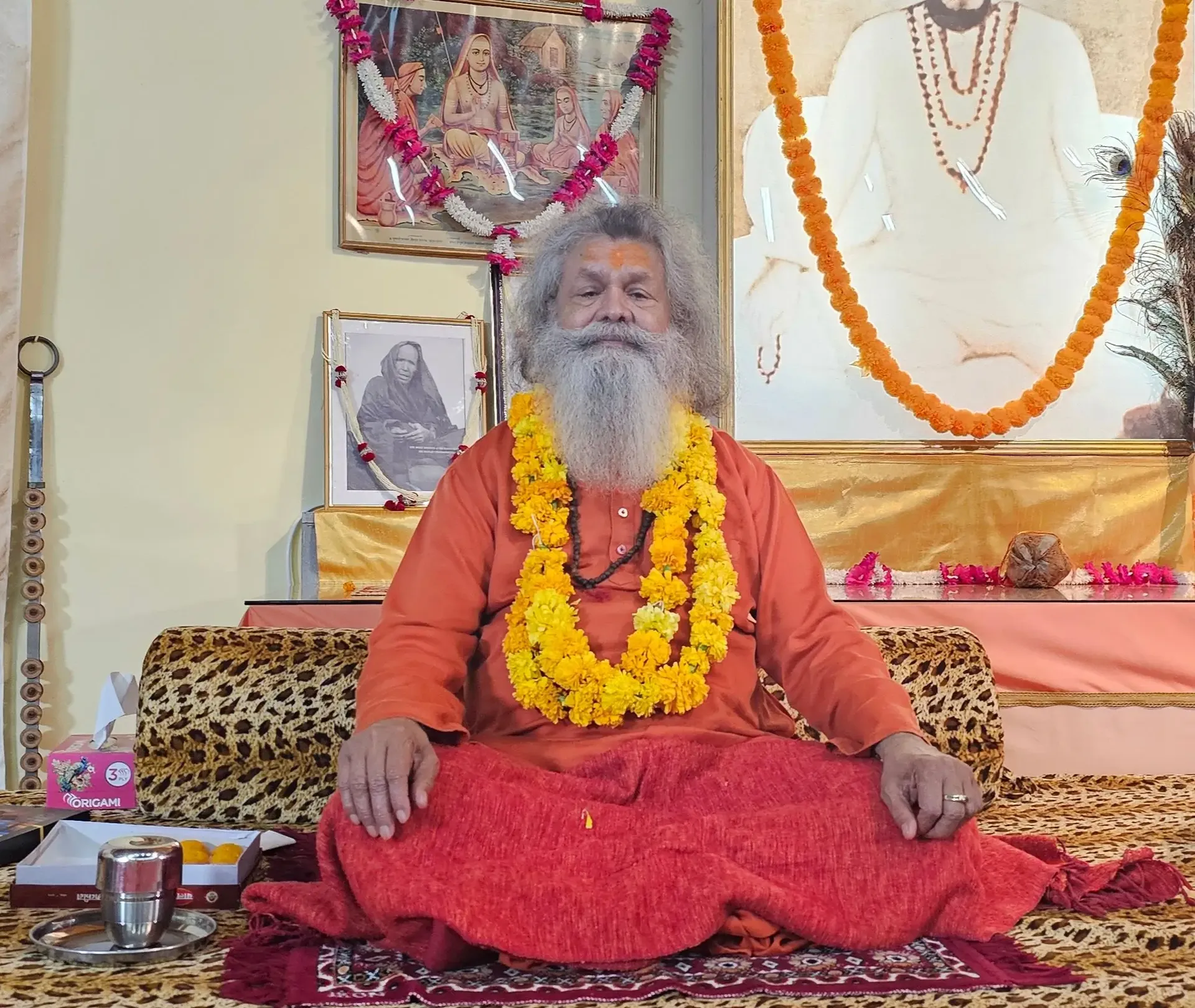 satsang-in-om-ashram1 thumbnailImage