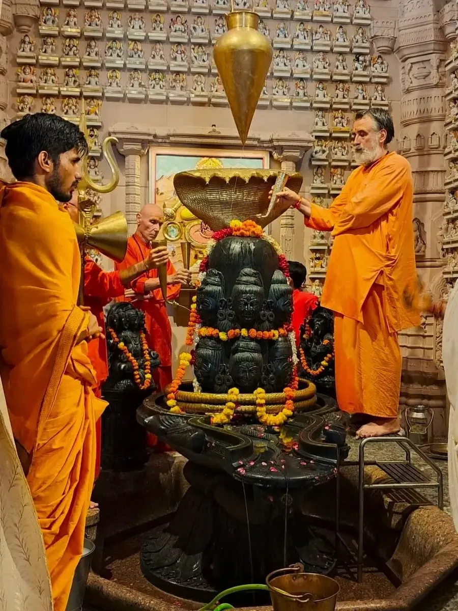 seven-day-mahamrityunjaya-and-rudrabhishek-ceremony bodyImage