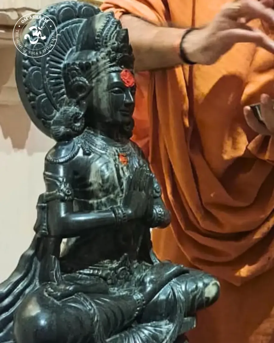 shardiya-navaratri-arrives-at-om-ashram bodyImage